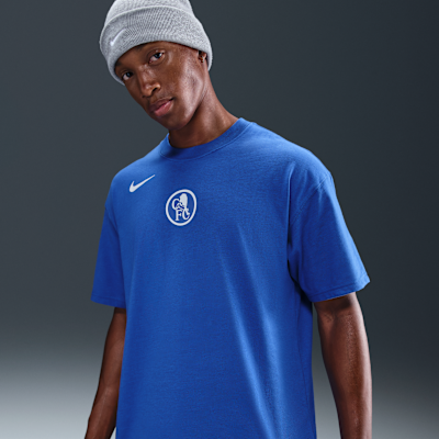 Chelsea F.C. Men's Nike Total 90 Football T-Shirt. Nike UK